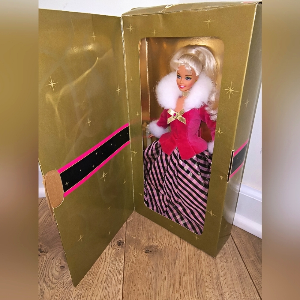 Special Edition 1996 Avon Exclusive Winter Rhapsody Barbie by Mattel Limited Ed.
